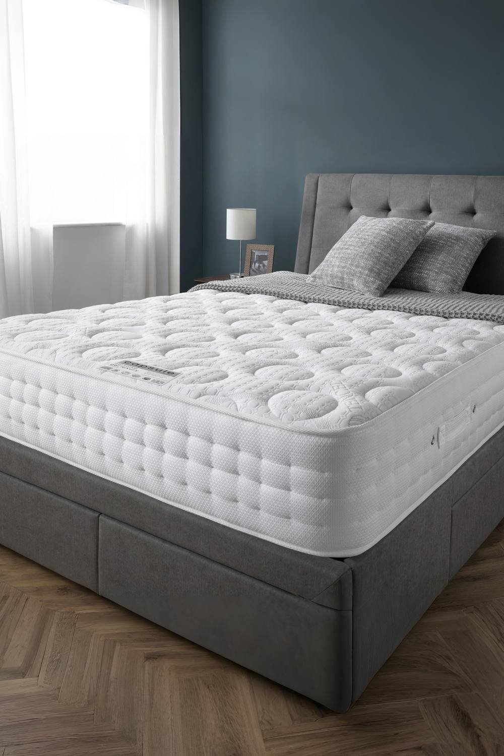 Julian Bowen Capsule Gel Luxury 1500 Pocket Sprung Mattress with Cooling Gel in White