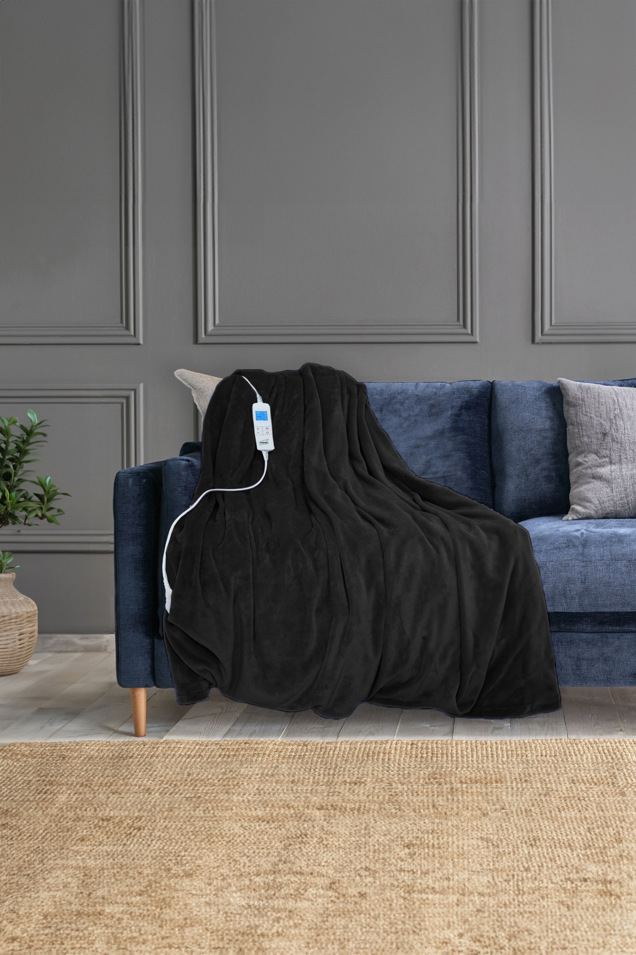 Neo Electric Heated Throw Over Sherpa Blanket - Reversible in Black
