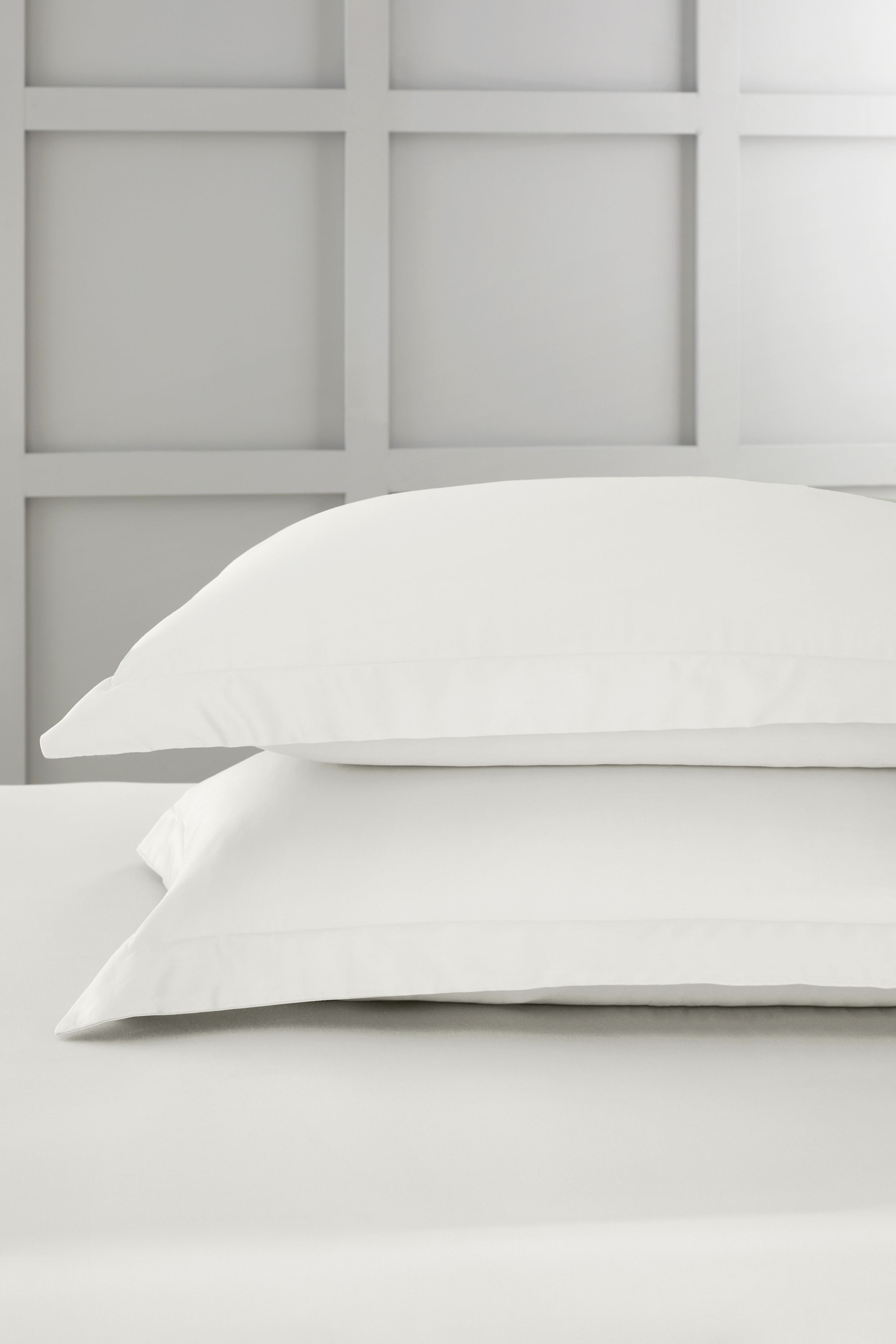 Bianca '400 Thread Count Cotton Sateen' Oxford Pillowcase Pair in Ivory