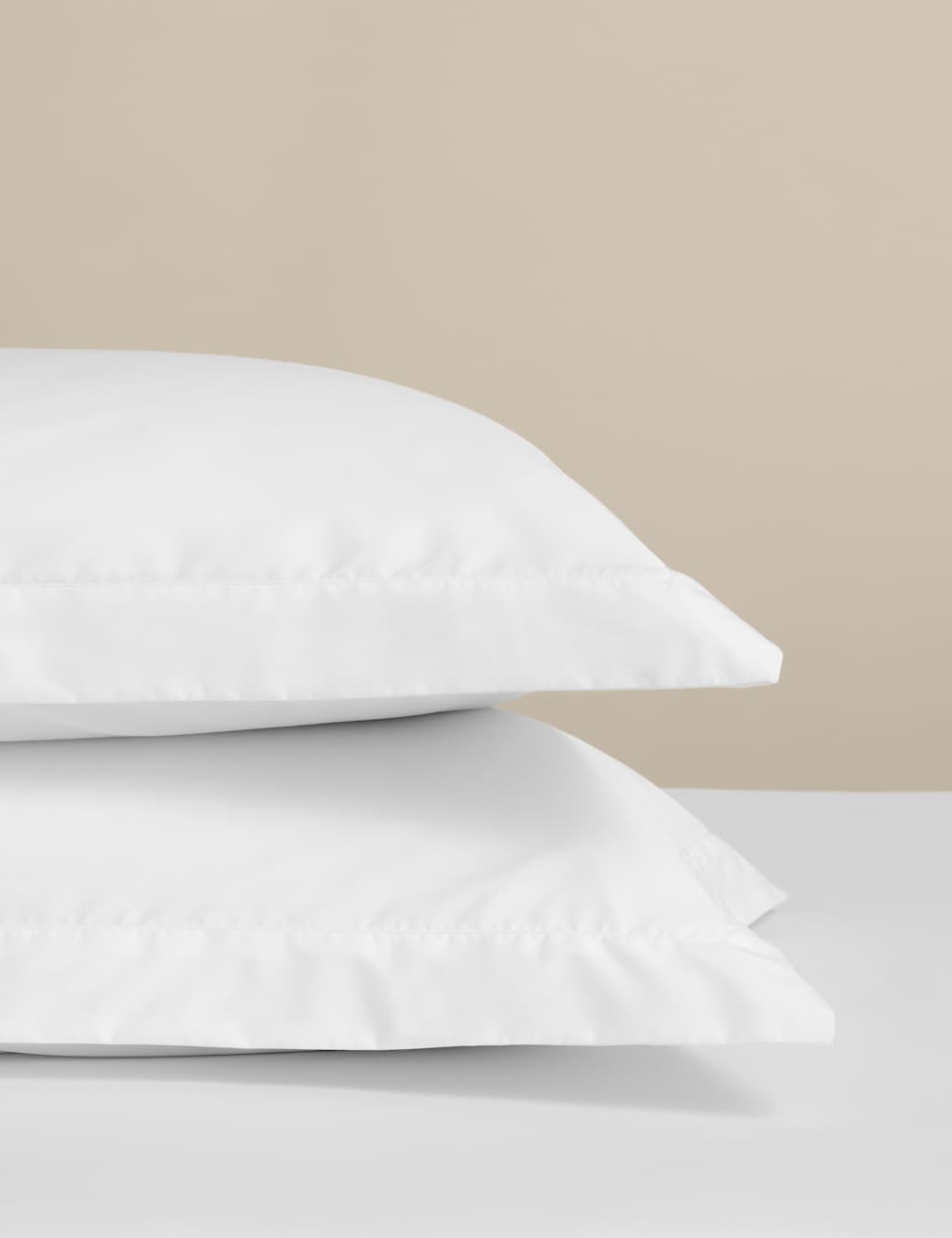 M&S Egyptian Cotton 400 Thread Count Oxford Pillowcase White