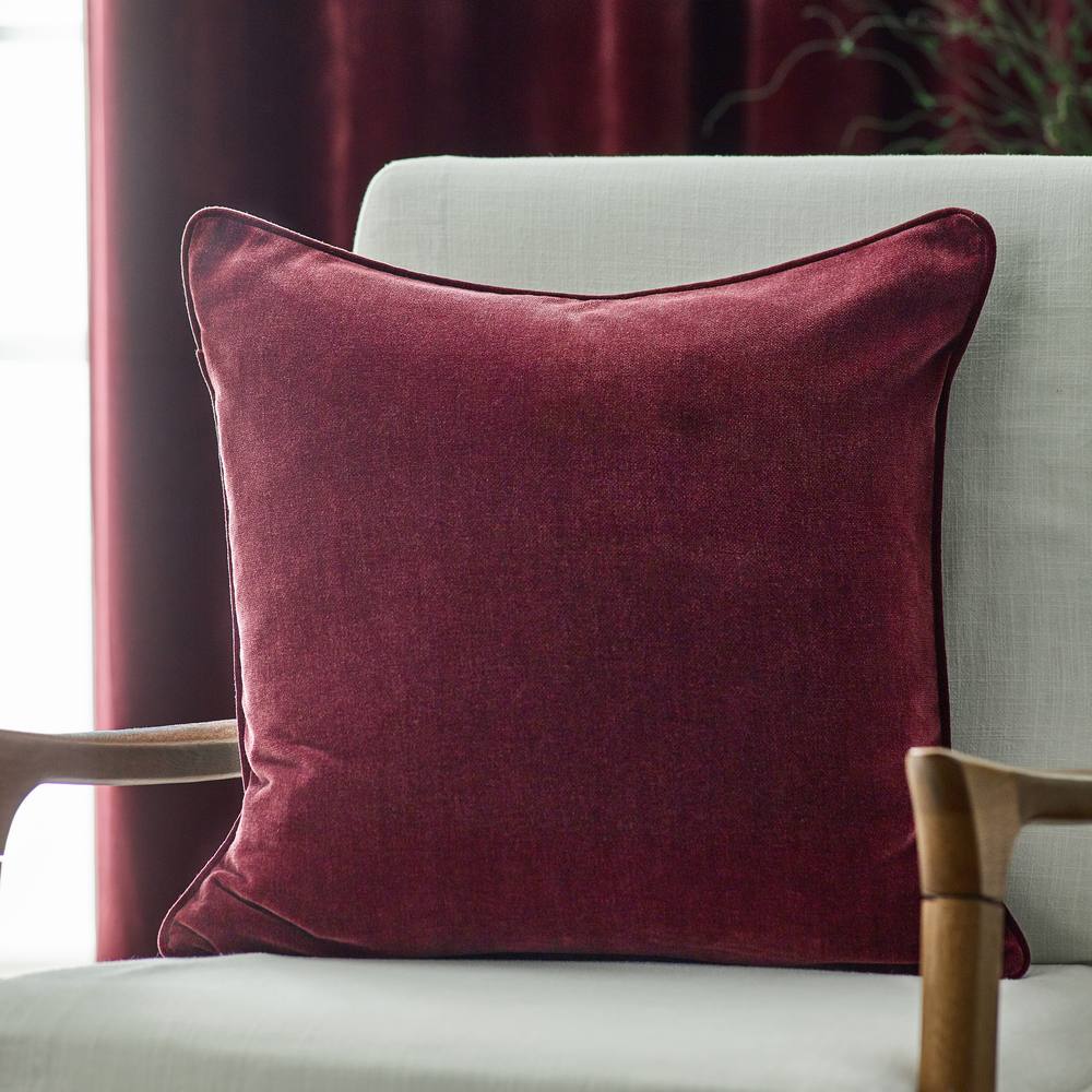 Yard Heavy Chenille Woven Piped Cushion in Wine