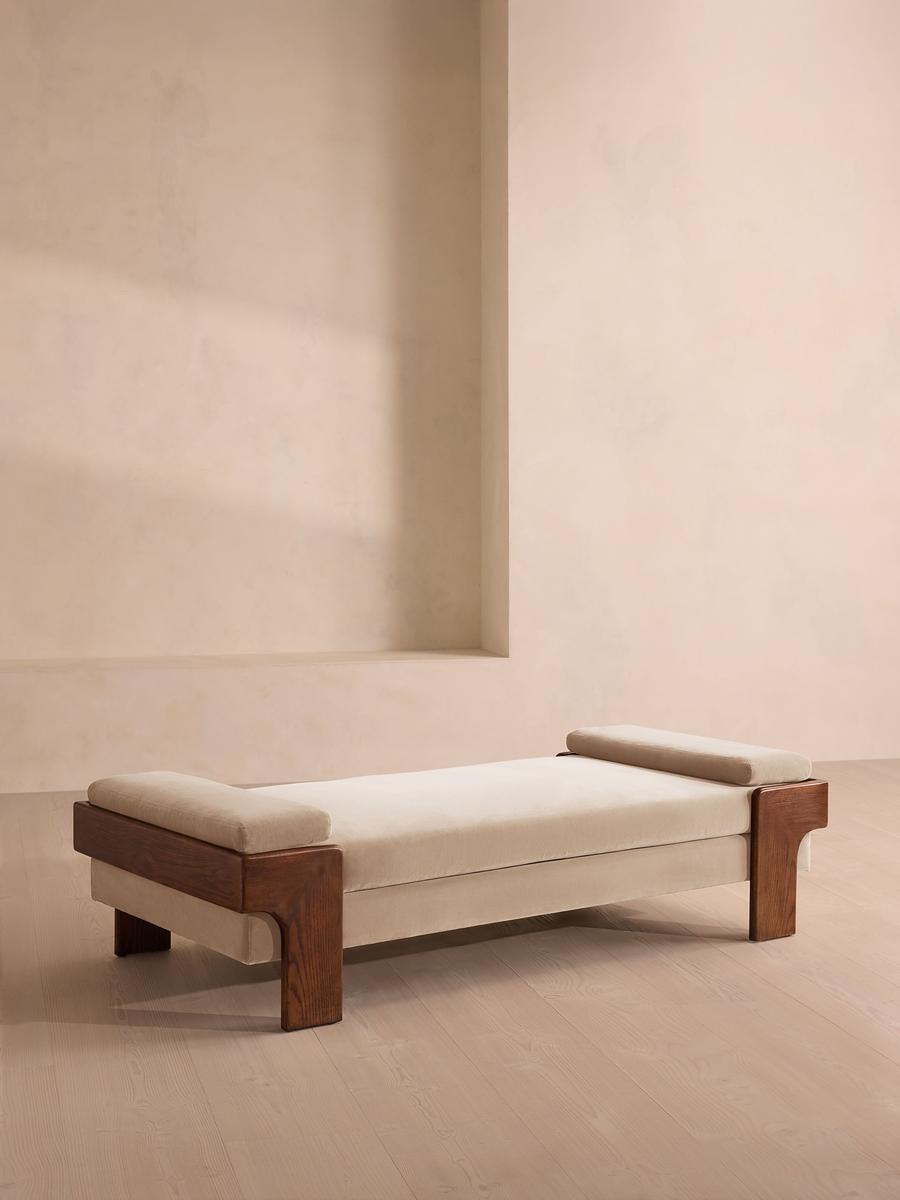 Marcia Daybed, Porcelain Velvet