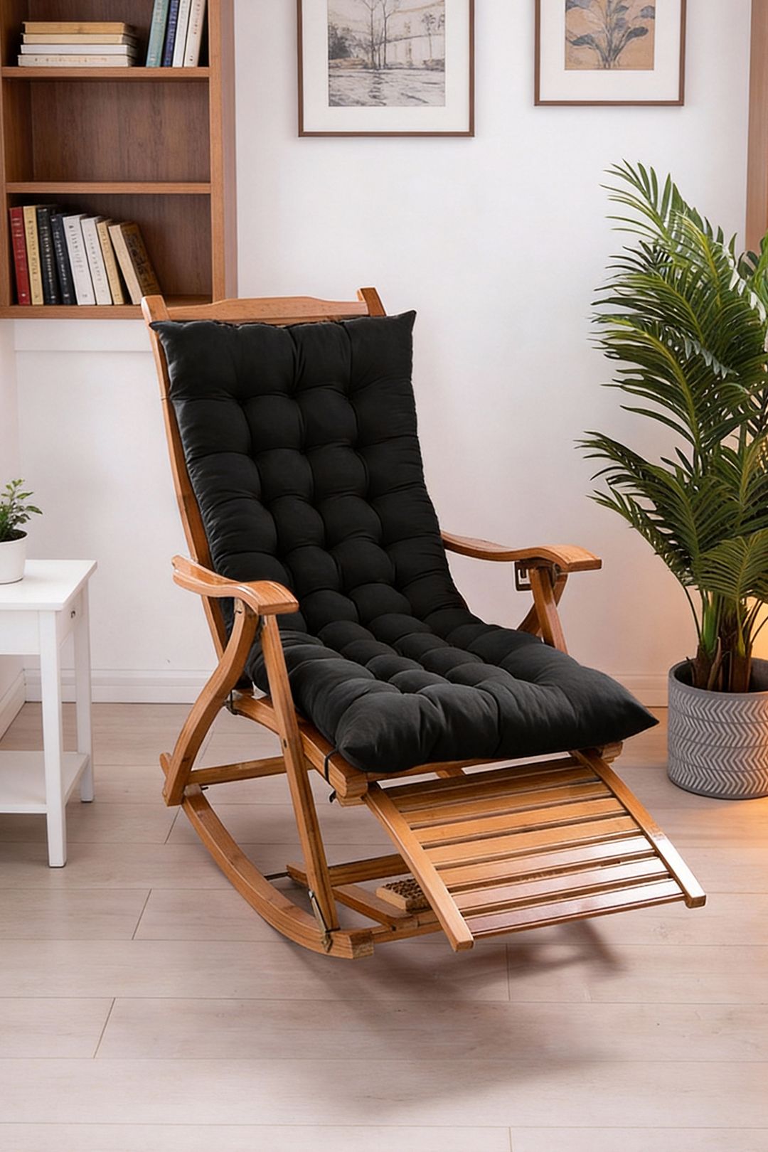 Living and Home 40x110cm Black Garden Beach Cushion Sun Lounger Cushion with Straps for Recliners, Beach & Office Chairs