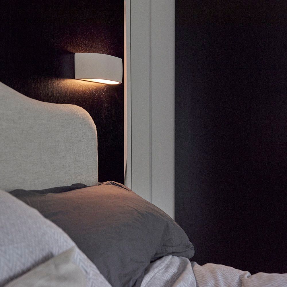 ValueLights Paint Me White Indoor Wall Light