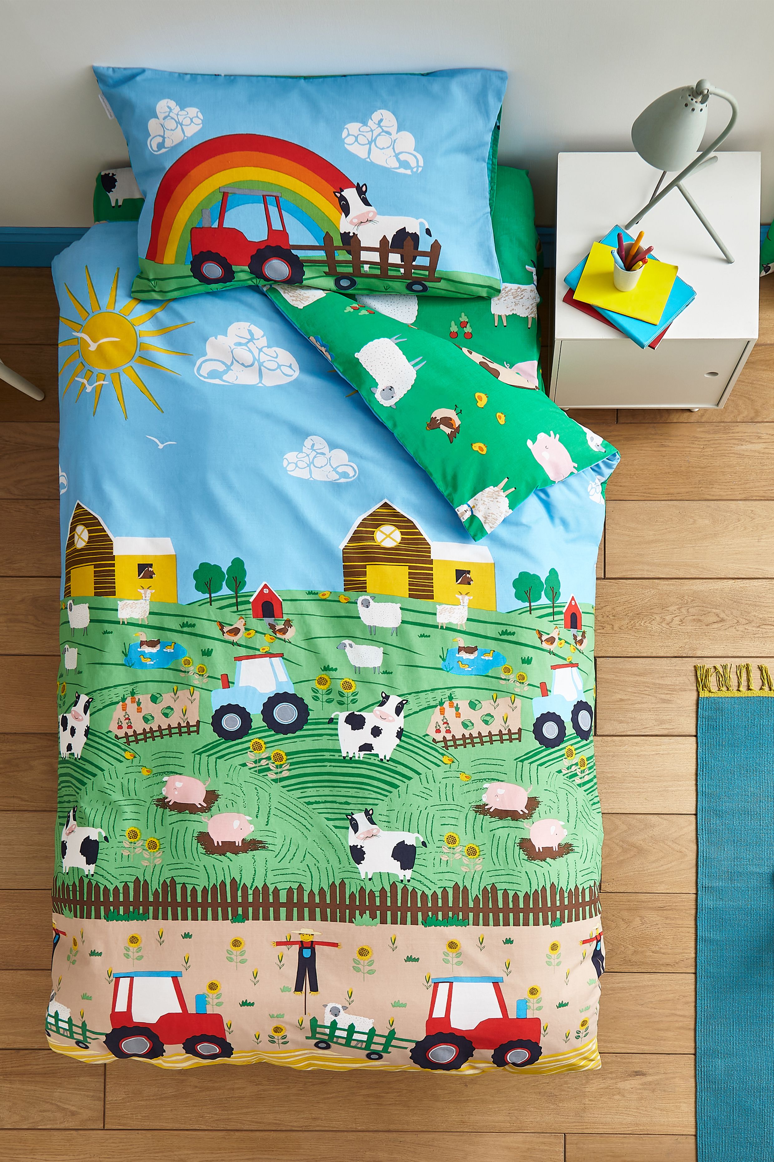 Catherine Lansfield 'Farmyard Animals' Duvet Set in Blue