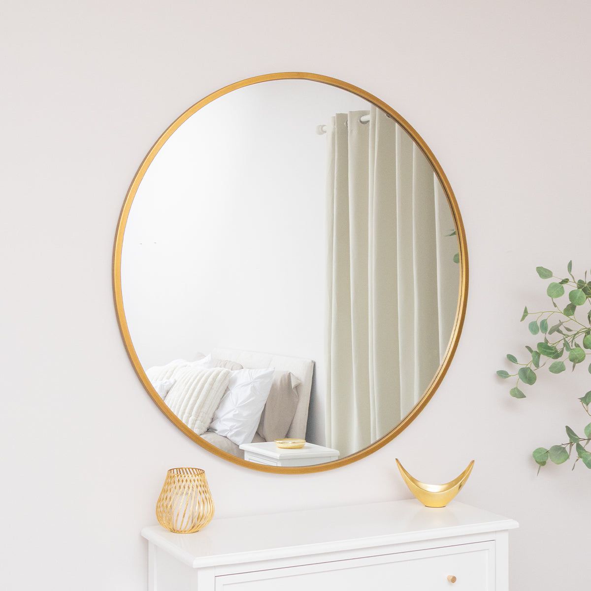 Melody Maison Extra Large Round Gold Wall Mirror 120cm X 120cm (1.2 M X 1.2 M) in Metallic Gold