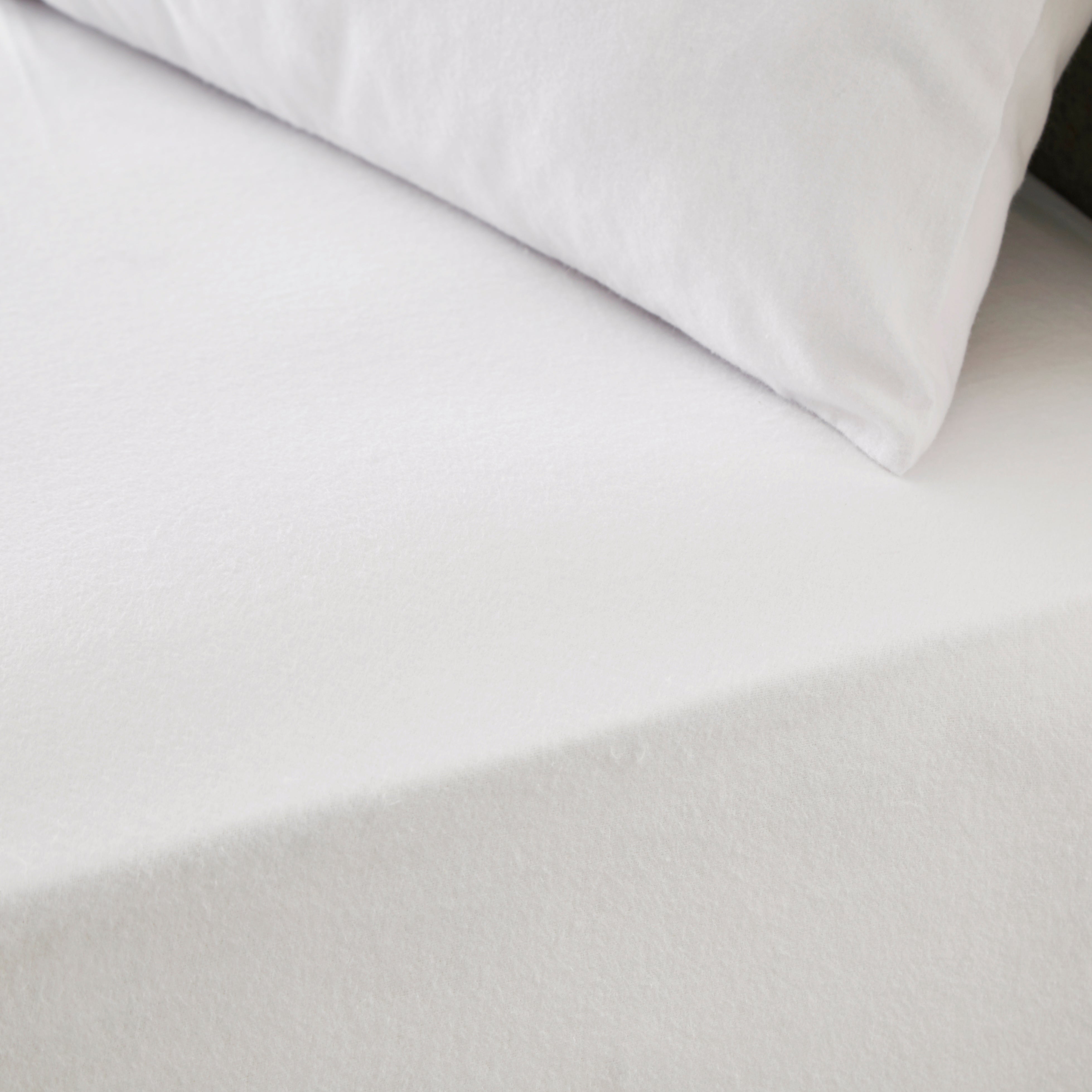 Simply Brushed Cotton Cot Bed Fitted Sheet White