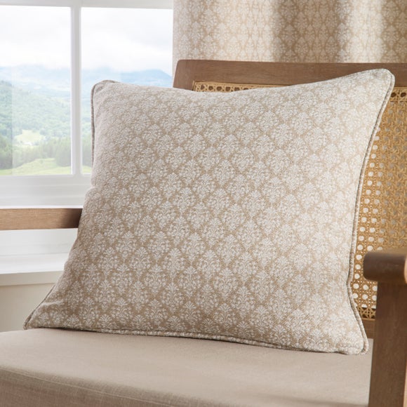 Thornleigh Cushion