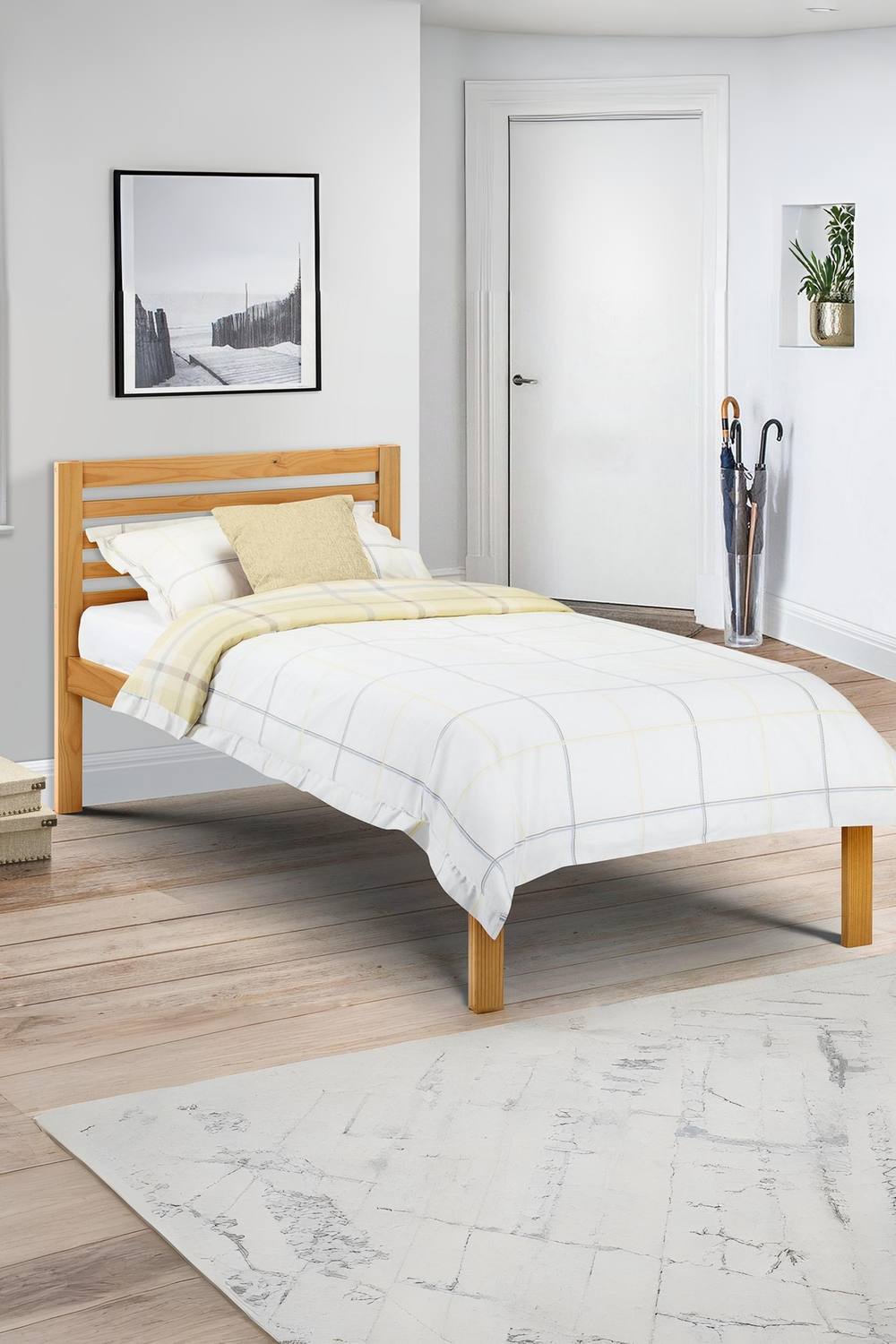 Julian Bowen Slocum Bed in Natural