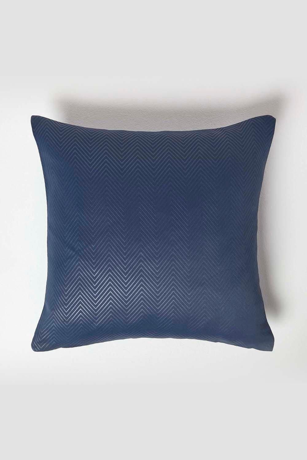 Homescapes Herringbone Cushion Cover in Navy