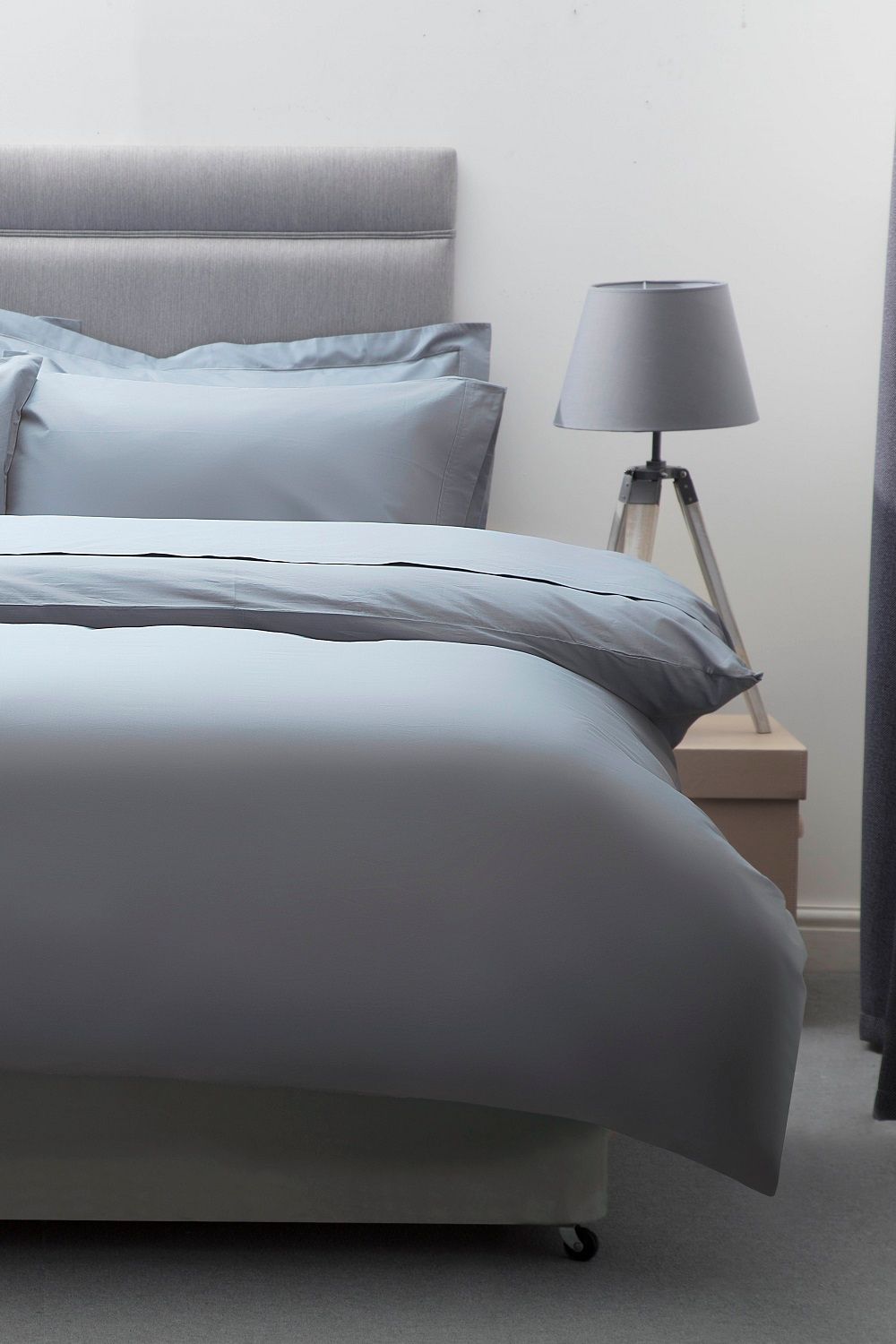 Belledorm Egyptian Cotton 200 Thread Count Duvet Cover in Light Grey