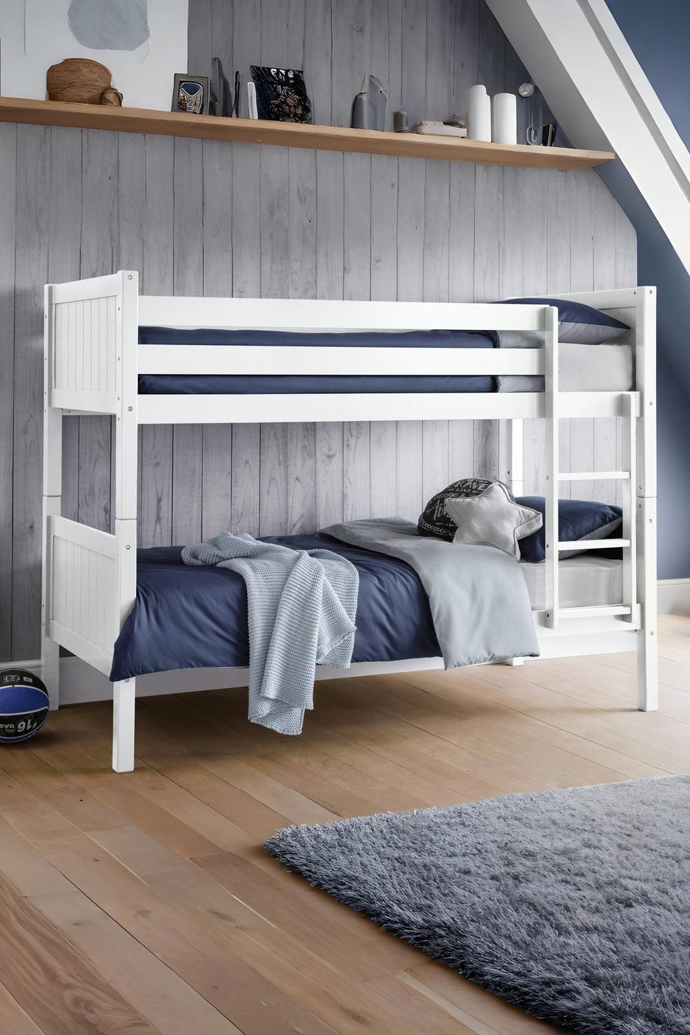 Julian Bowen Bella Bunk Bed in White