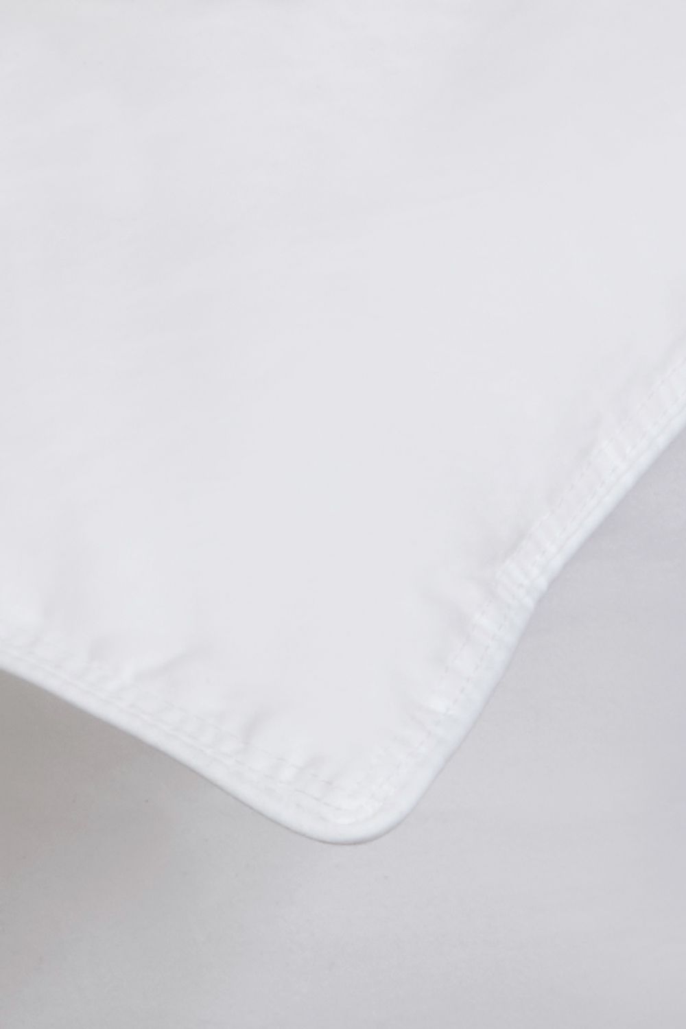 BHS 13.5 Tog Goose Feather & Down Duvet in White 4