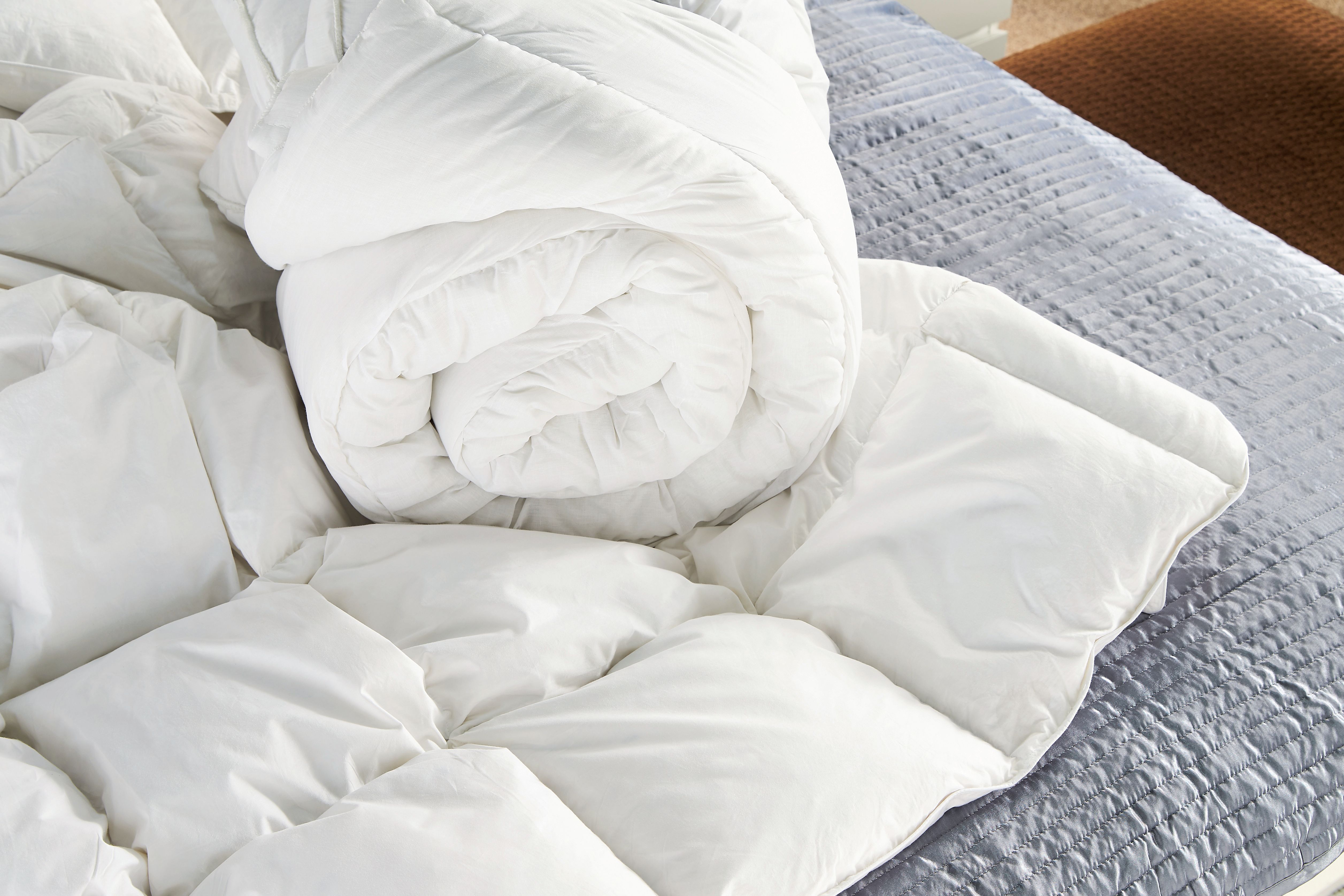 The Linen Consultancy 'TLC 5 Star Hotel Concept' Softened Goose Feather 10.5 Tog Duvet in White