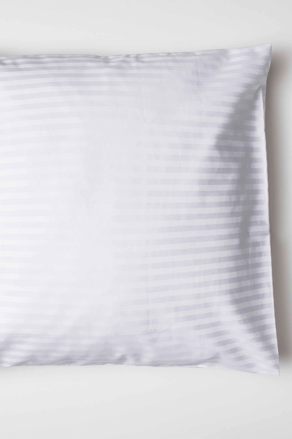 Belledorm Hotel Suite Satin Stripe 540 Thread Count Continental Pillowcase in White