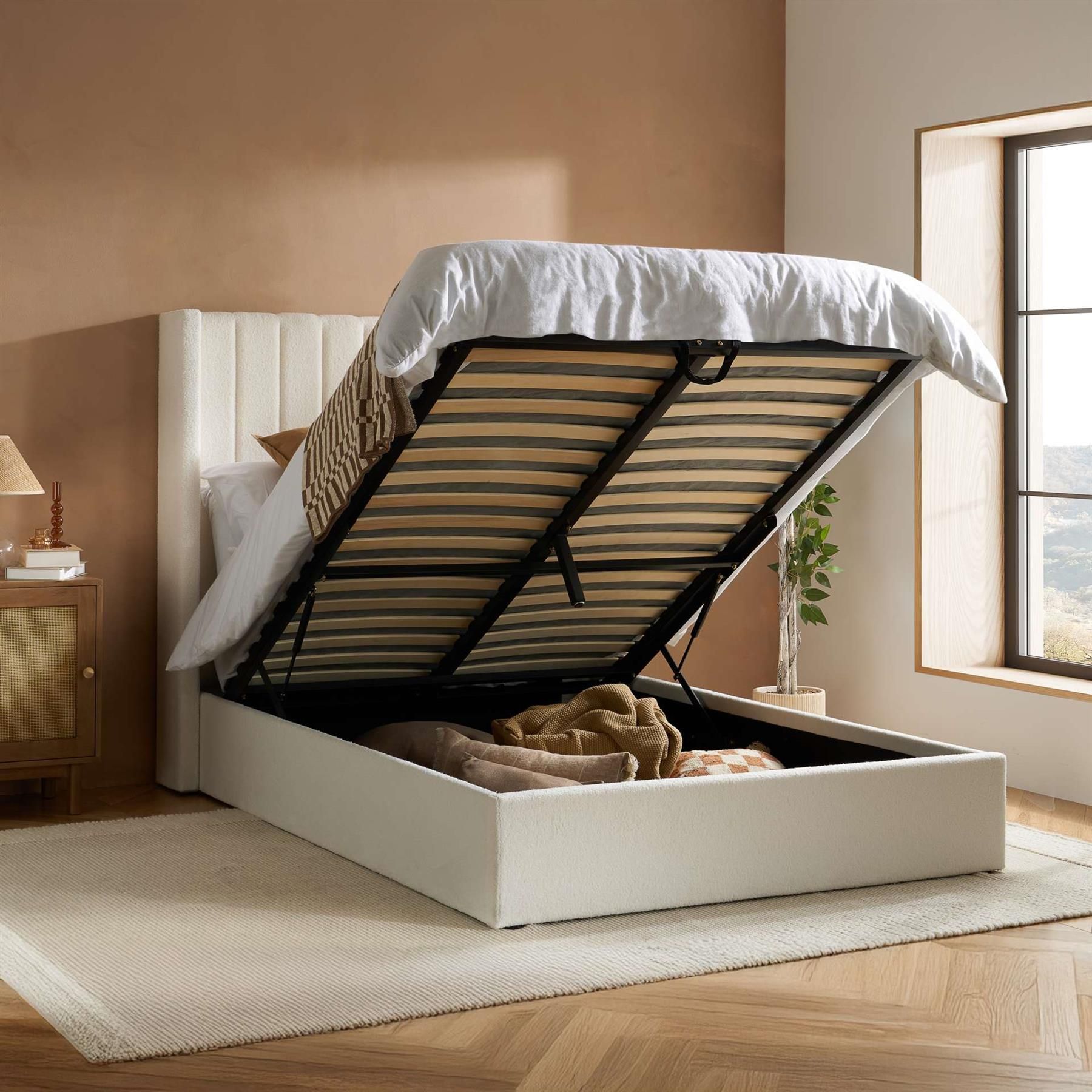 Birlea Maisey Ottoman White Boucle King Bed