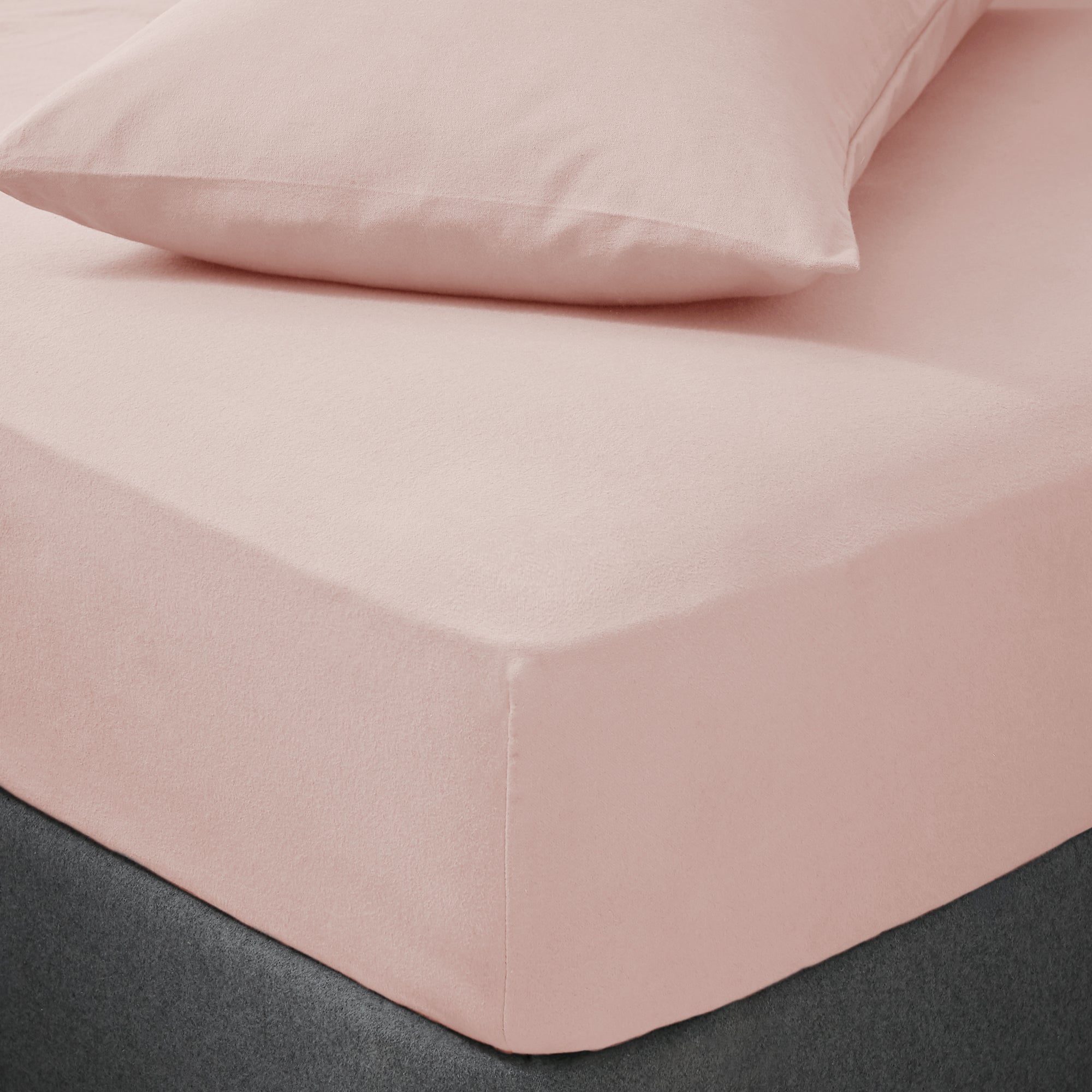 Soft & Cosy Luxury Brushed Cotton Fitted Sheet Pink