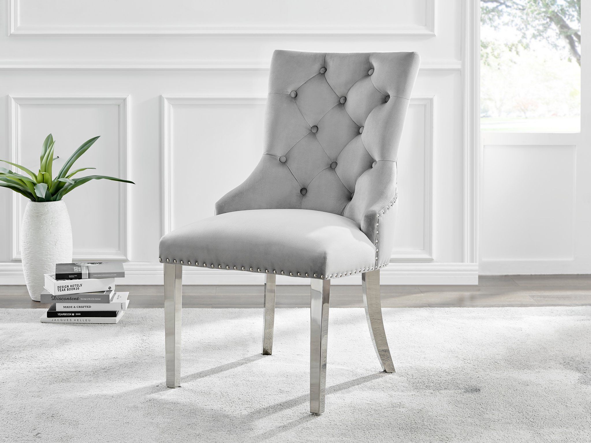 FurnitureboxUK Set of 2 Belgravia Soft Velvet Scoop Knockerback Dining Chairs in Grey