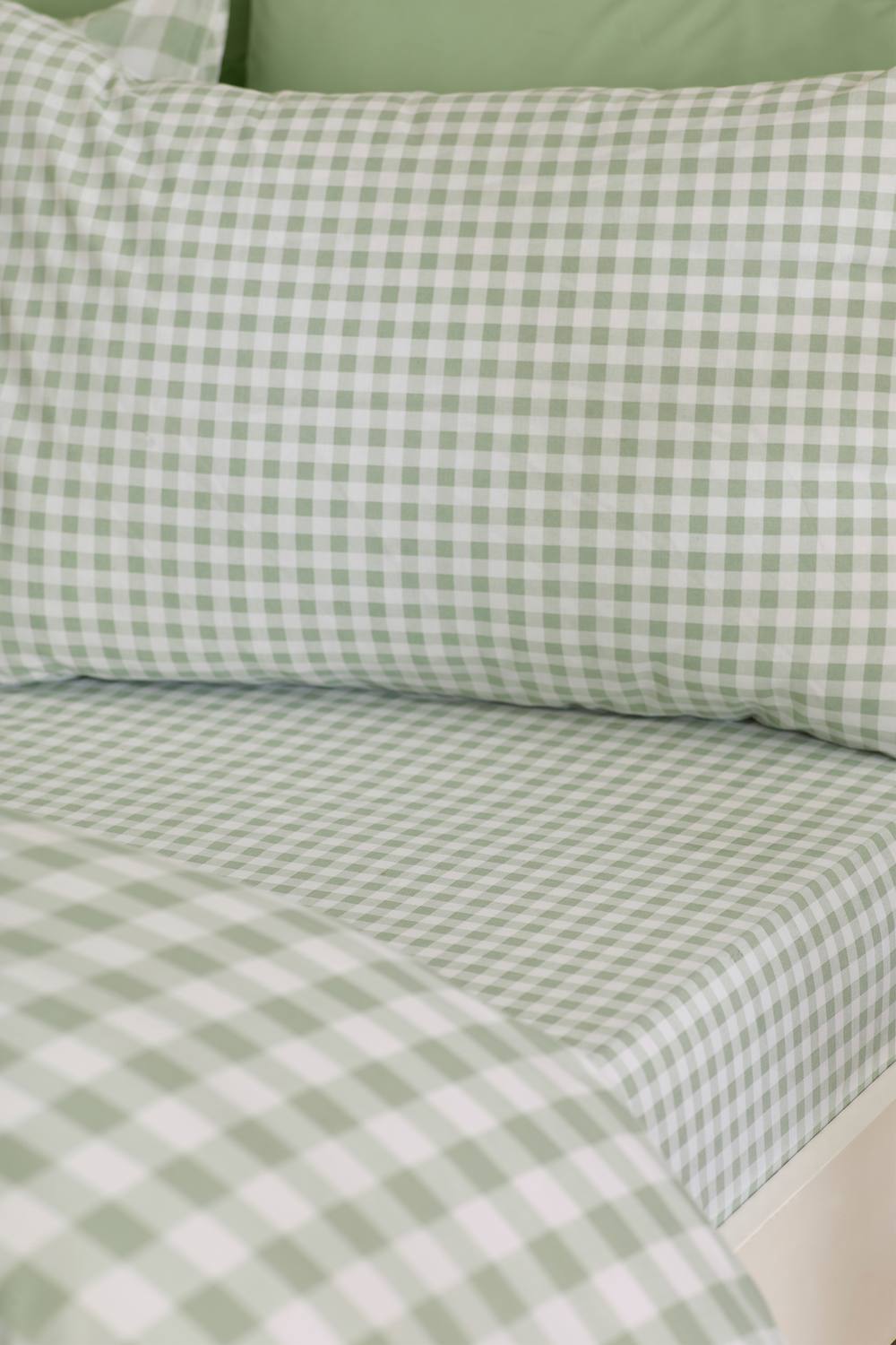 Catherine Lansfield 'Bamford Gingham Check' Fitted Sheet in Green