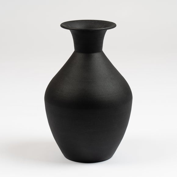 Iron Collared Vase 3