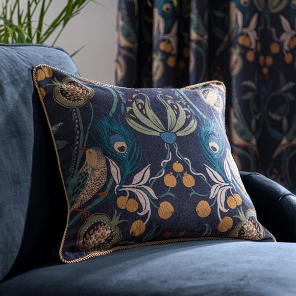 Havisham Cushion