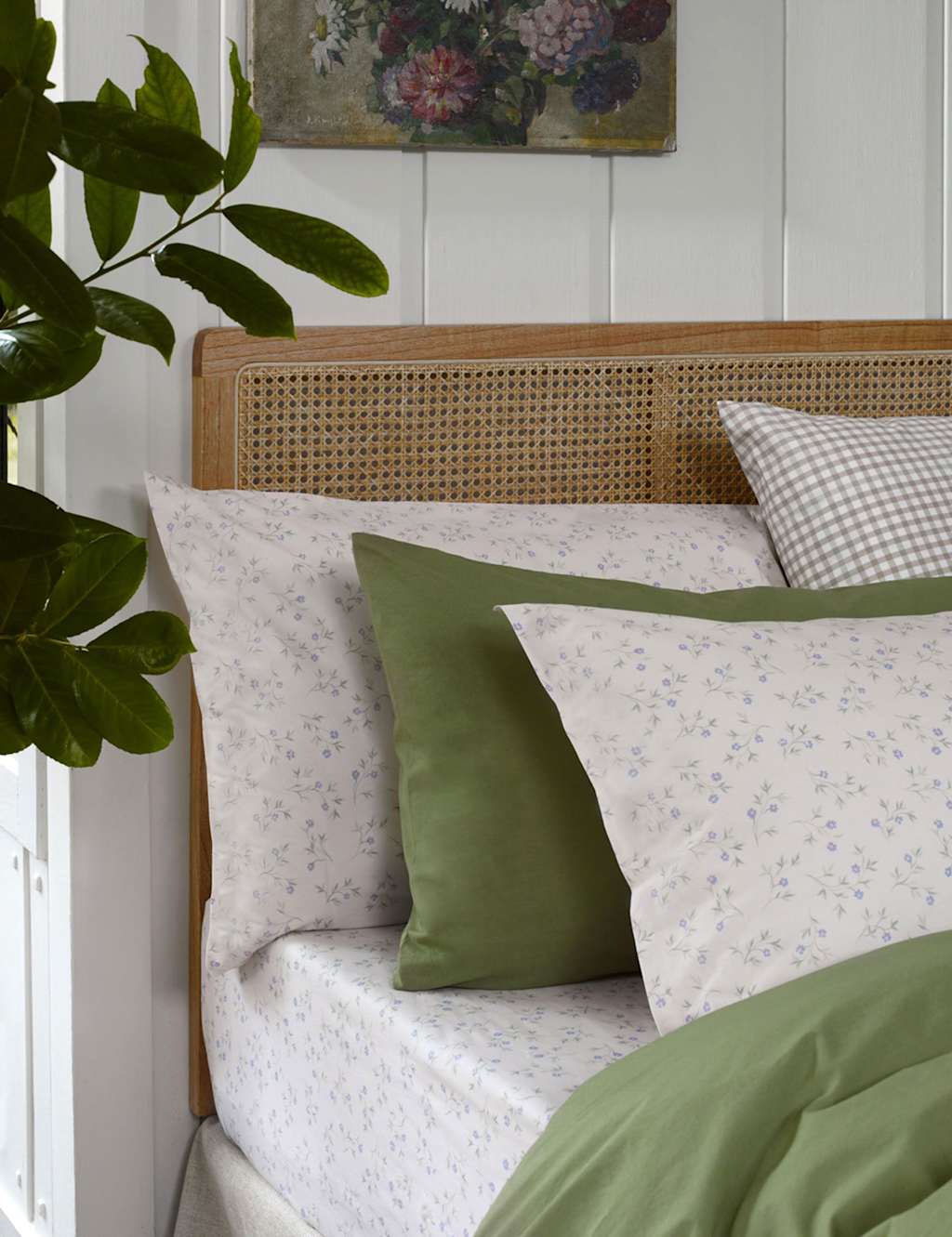 Piglet In Bed Pure Cotton Spring Sprig Fitted Sheet Natural Mix