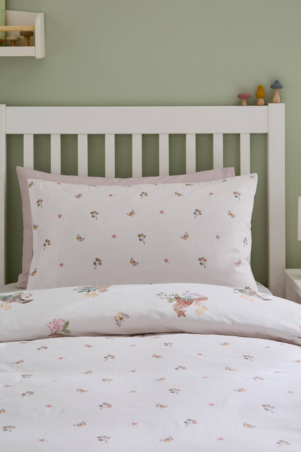 Catherine Lansfield Brushed Forest Friends Reversible Duvet Cover Set in Cream 4