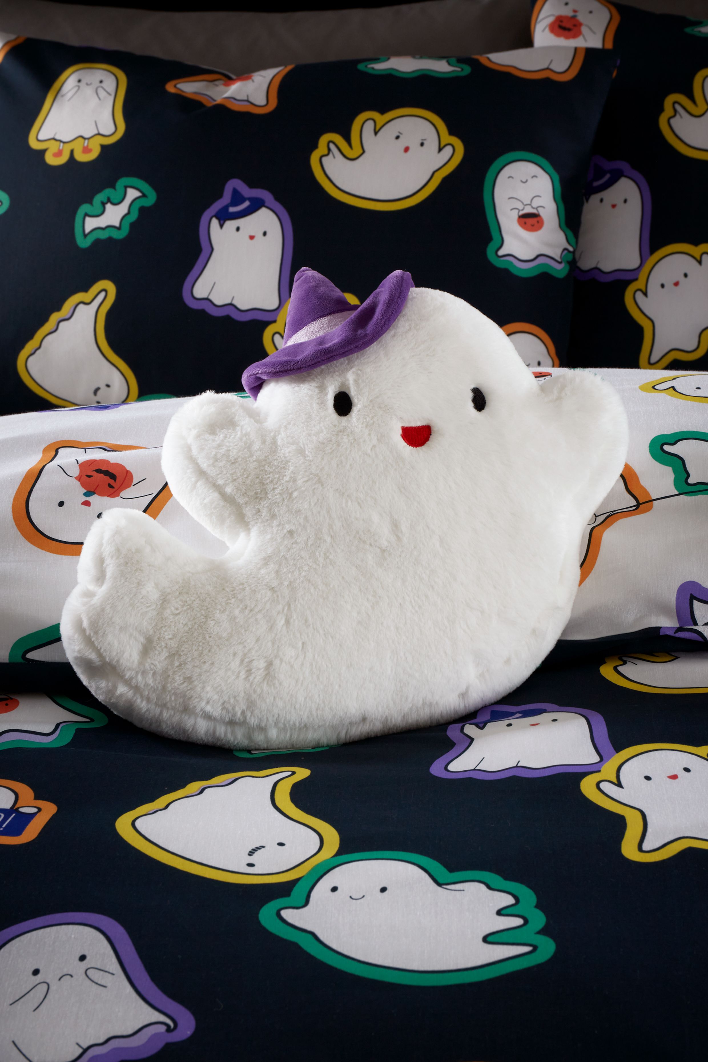 Catherine Lansfield 'Halloween Ghosts' 3D Shaped Cushion in White