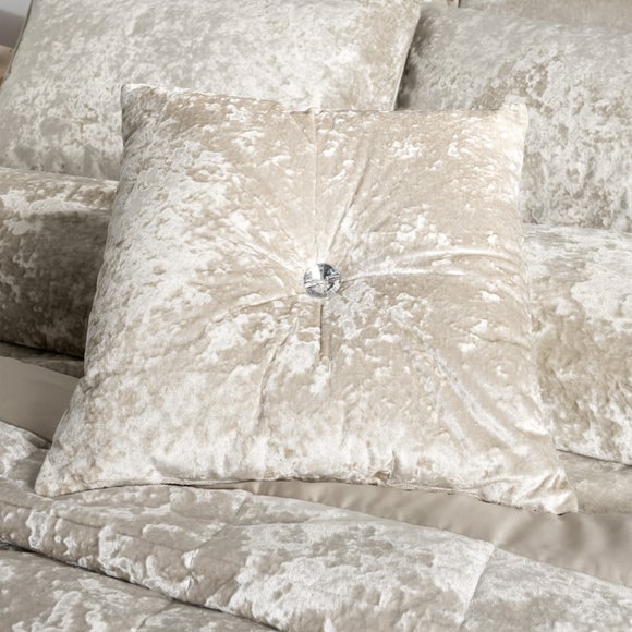Catherine Lansfield Crushed Velvet Cushion