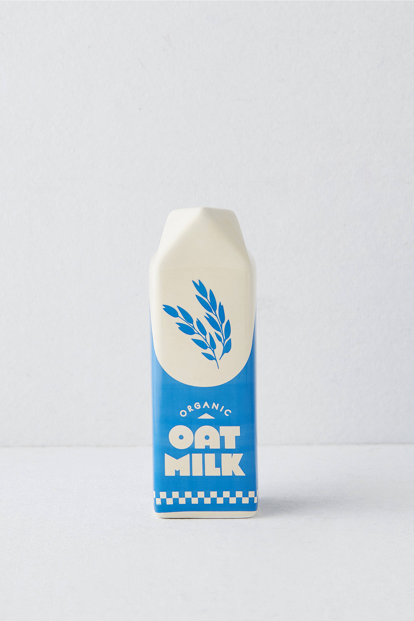 ban. do Oat Milk Vase - Blue L: 7cm x W: 7cm x H: 24cm 3