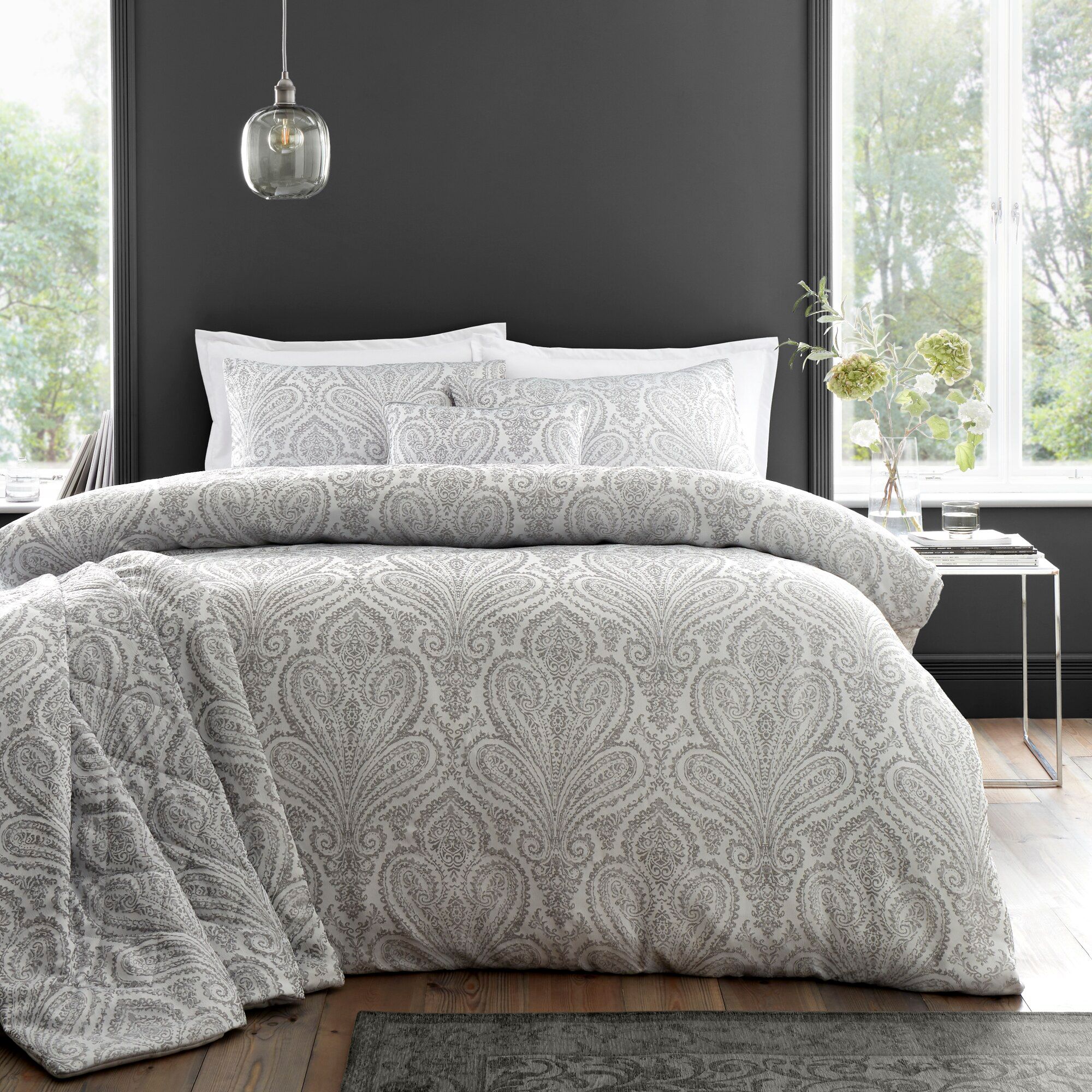 Portfolio Home Montpellier Duvet Cover Set Quilt Bedding Pillowcase in Silver