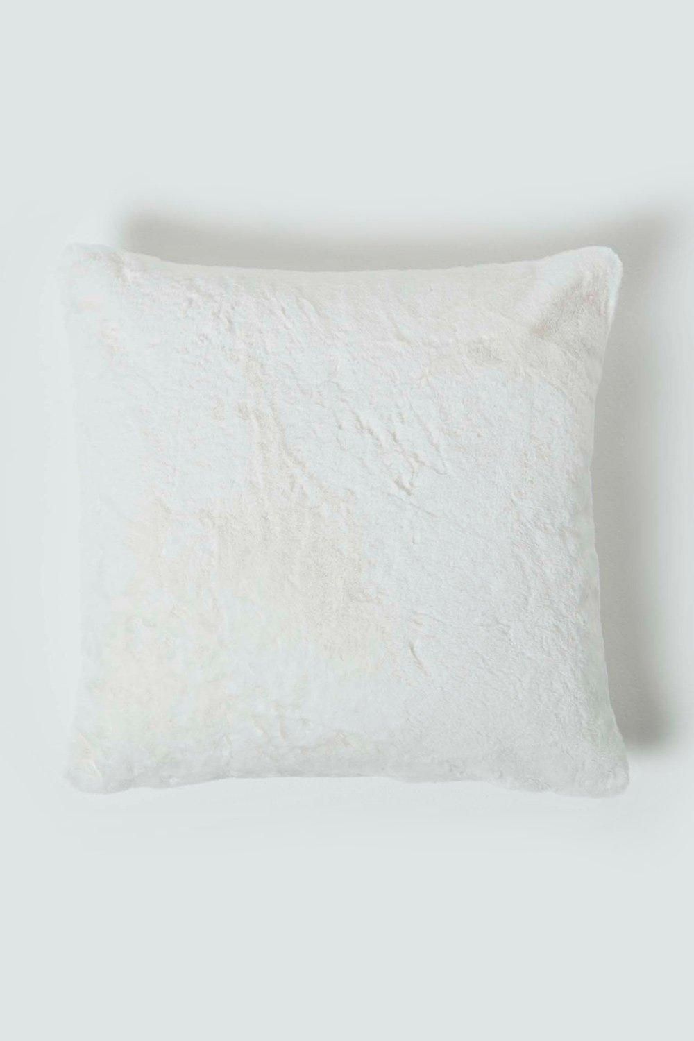 Homescapes Soft Touch Faux Fur Cushion 46 x 46 cm in Ivory