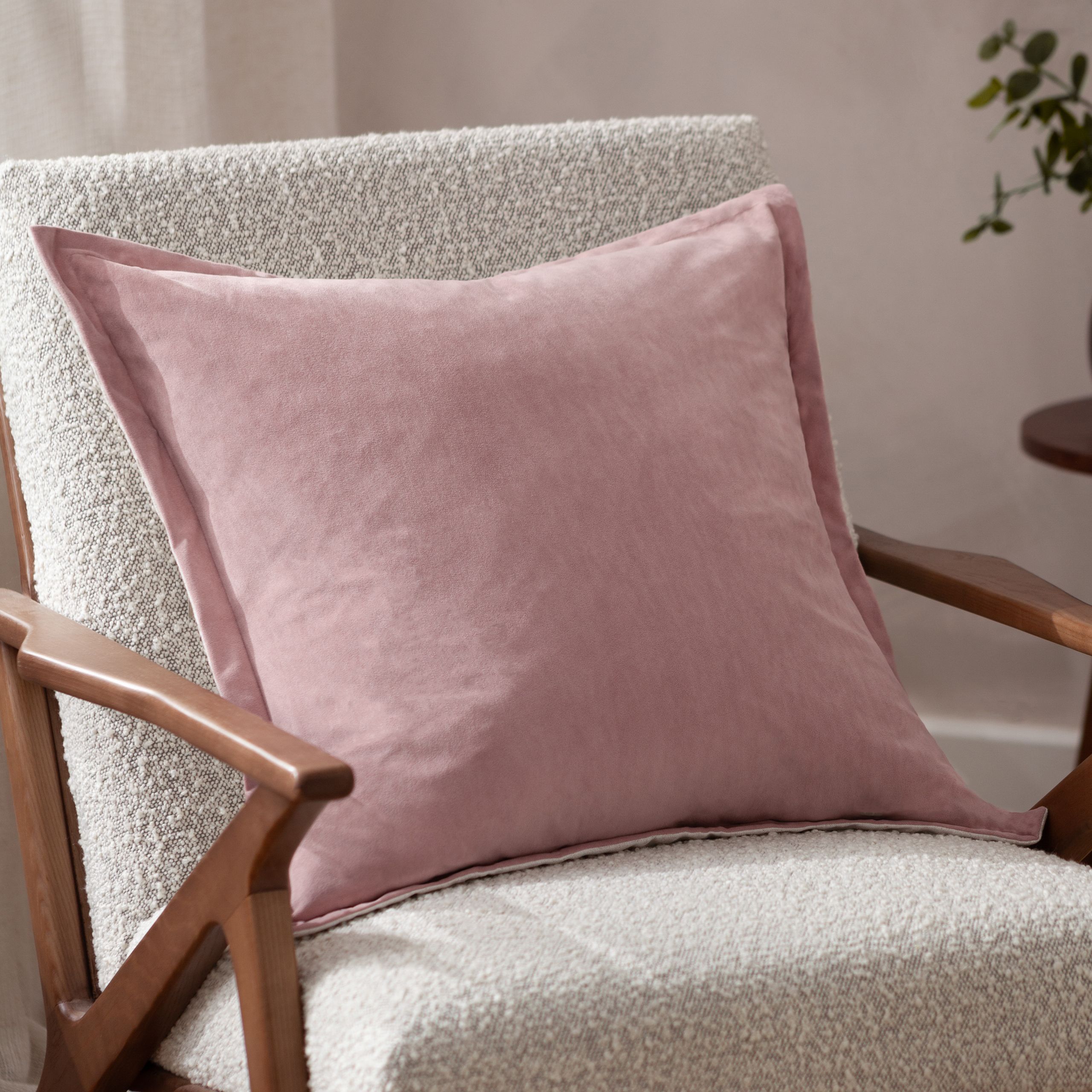 Yard Merton Velvet Cushion in Dusty Pink