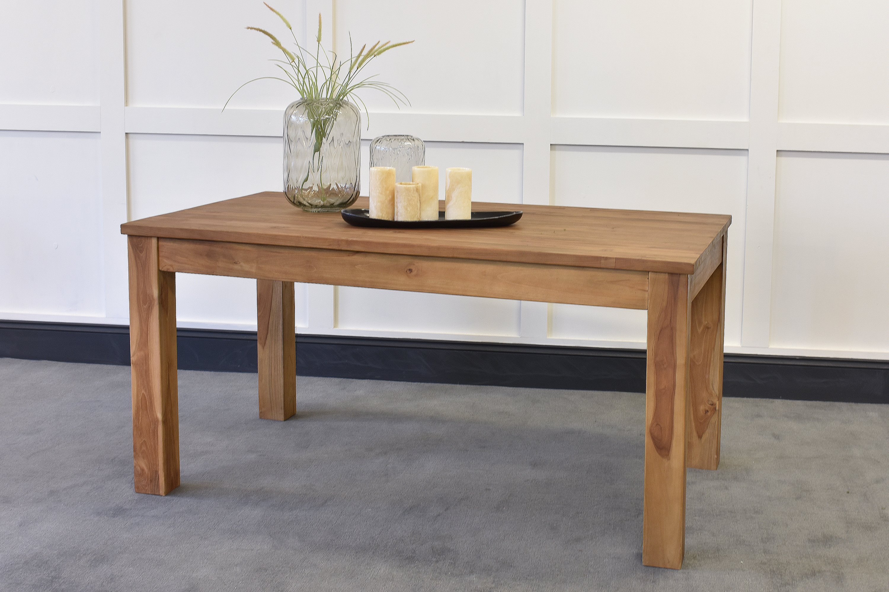 Lifestyle Dining Table