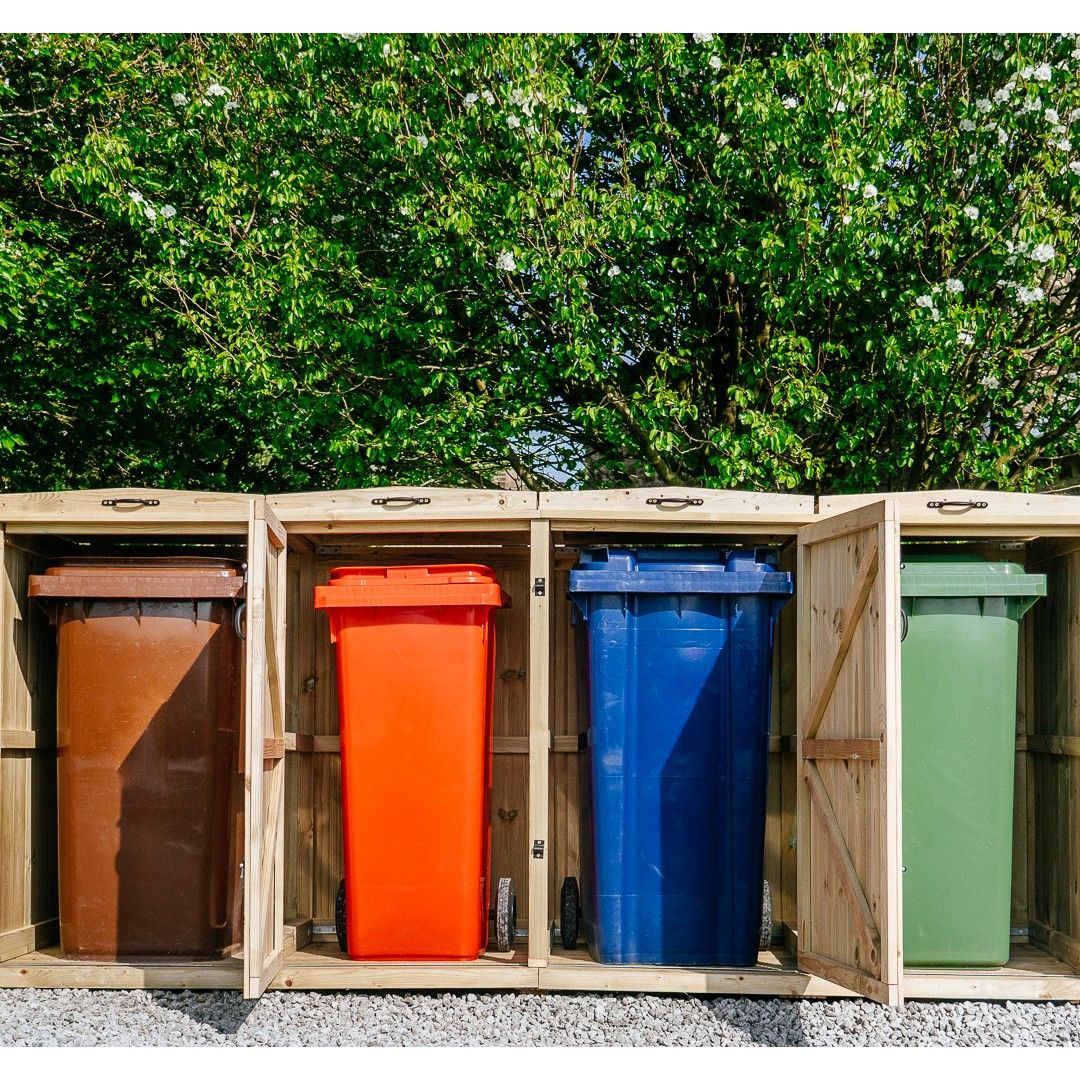 Buttercup Farm Chatburn Quad Wheelie Bin Store - Timber - Fits 4 x 360L Wheelie Bins in Brown