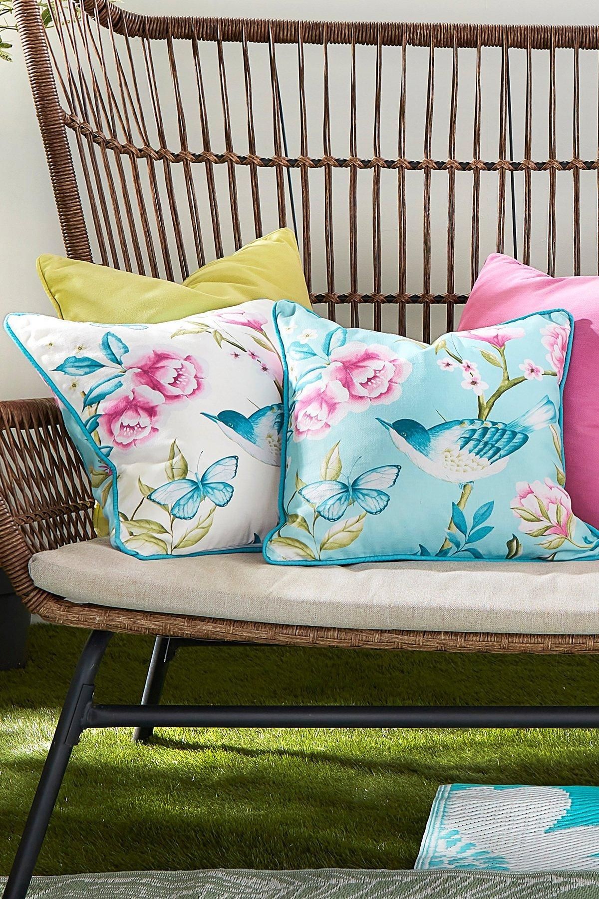 Dreams & Drapes 'Amelle' Outdoor Water & UV Resistant Garden Filled Bench Cushion in Blue
