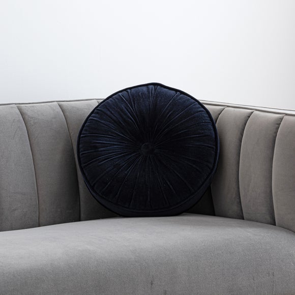 Clara Round Cushion