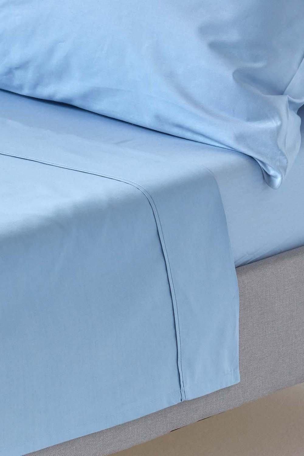 Homescapes Egyptian Cotton Flat Sheet 200 Thread Count in Blue