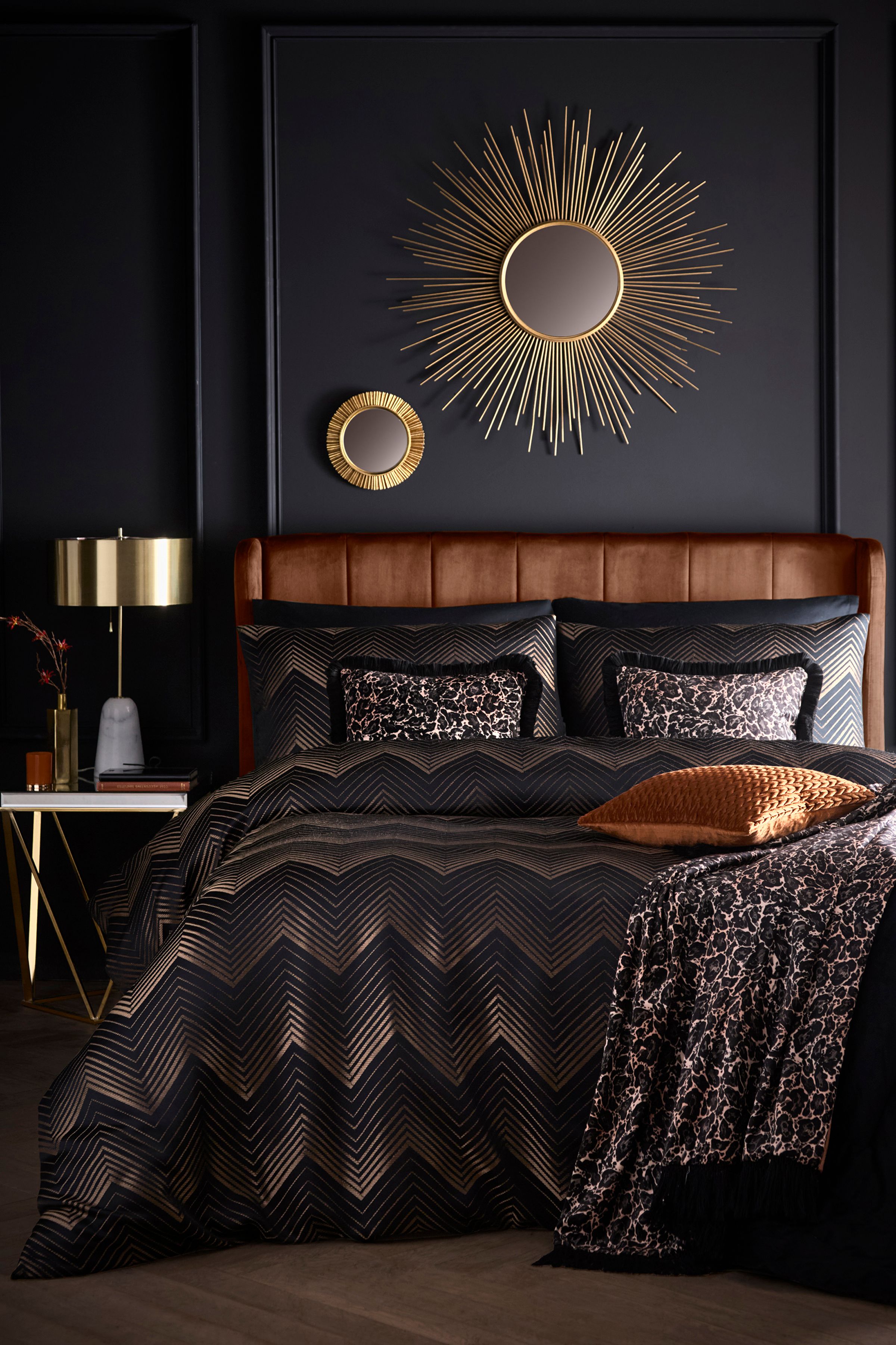 Laurence Llewelyn-Bowen 'Cocktail' Geometric Jacquard Duvet Cover Set in Black 4
