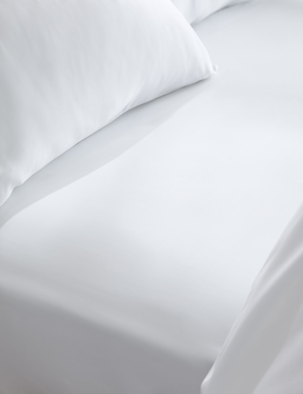 M&S The Ultimate Soft & Silky Multi-Depth Fitted Sheet White