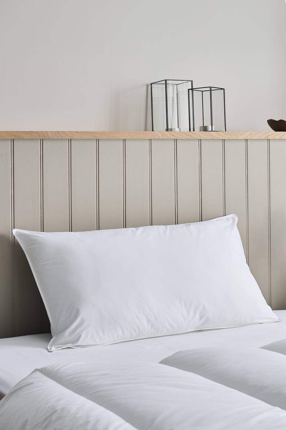 CHRISTY Classic Filled Hollowfibre Medium Firm King Pillow in White