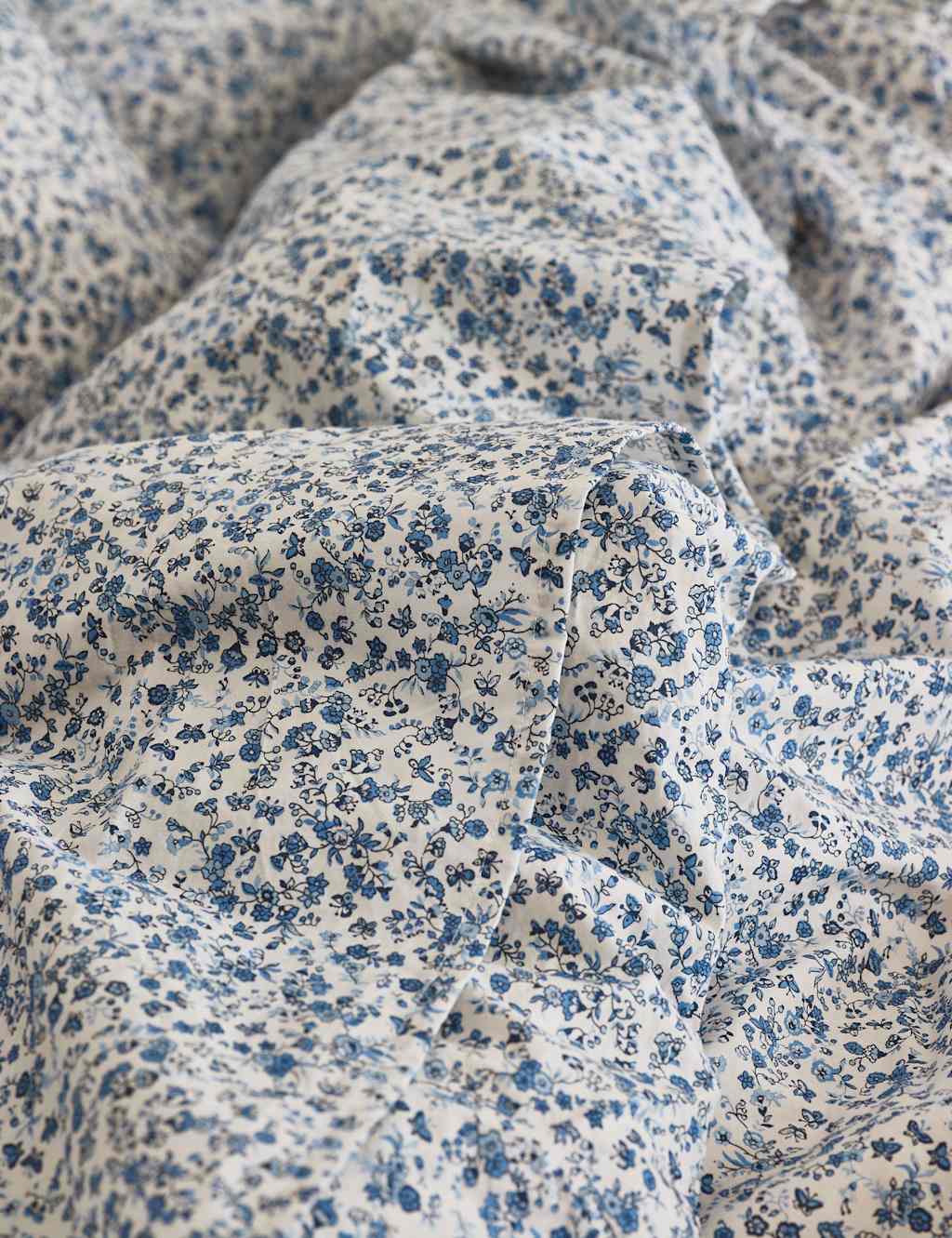 Piglet In Bed Pure Cotton Mini Meadow Flat Sheet Blue Mix