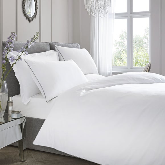 Appletree Piped 100% Cotton Duvet Cover & Pillowcase Set