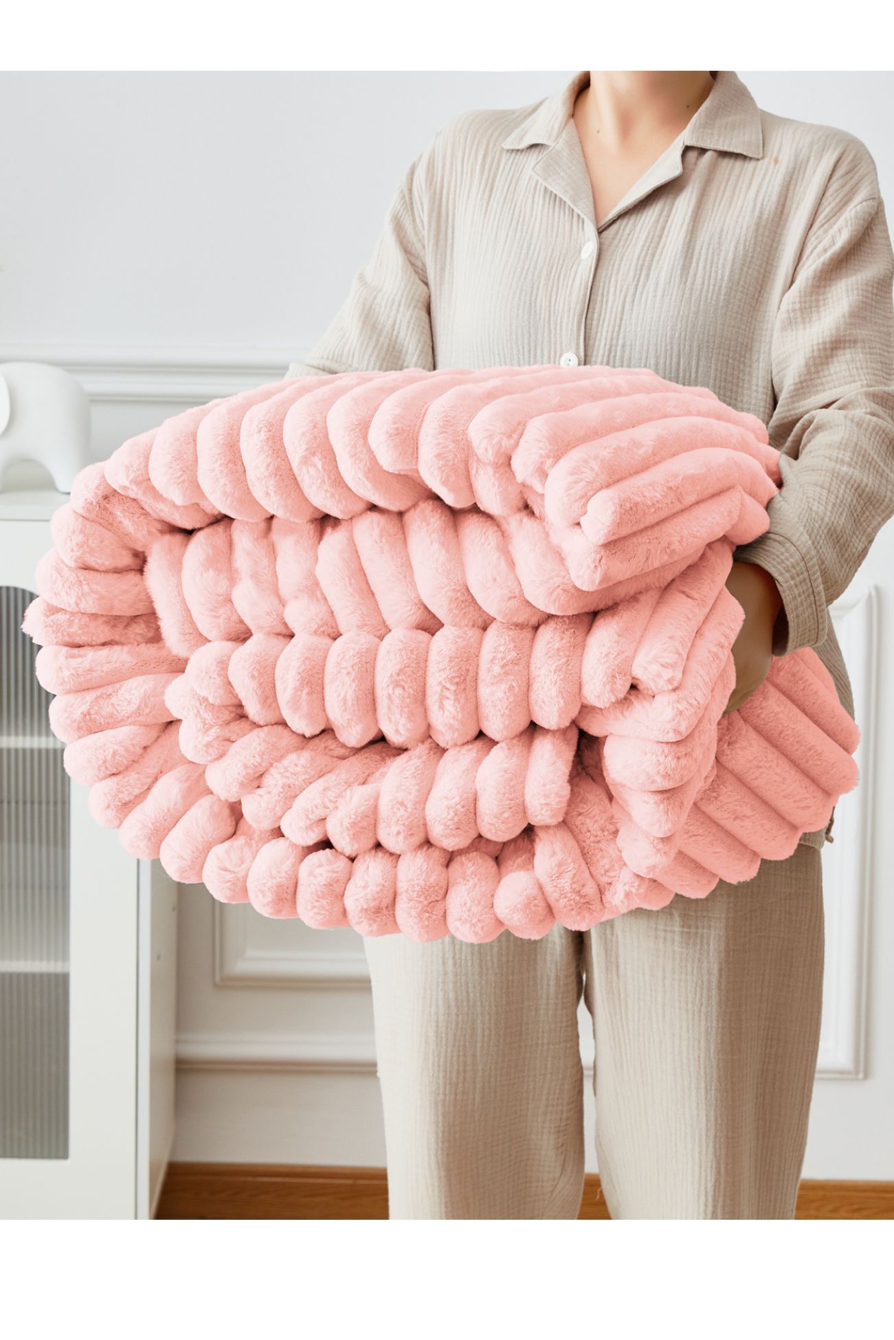 Ezysleep Super Soft Luxury Faux Fur Stripe Throw in Pink