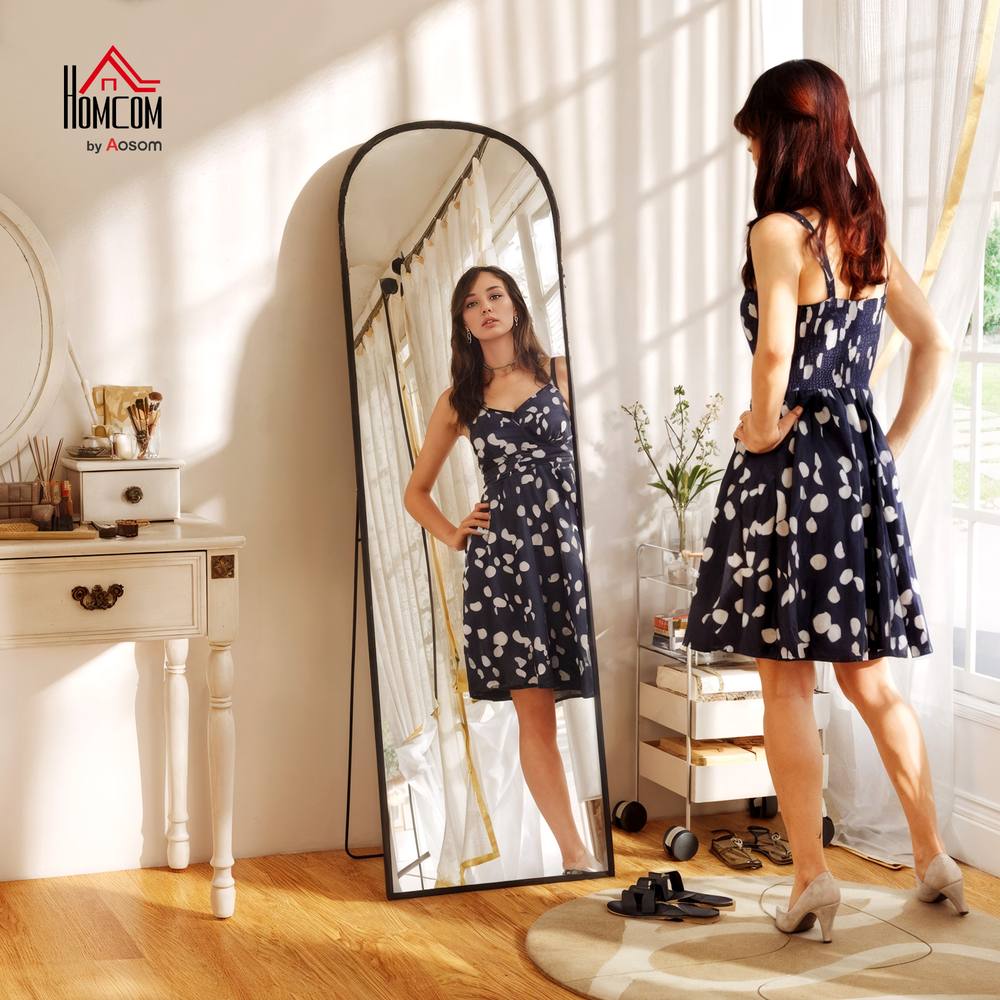 HOMCOM Full Length Mirror with Aluminium Alloy Frame Hanging or Leaning in Black