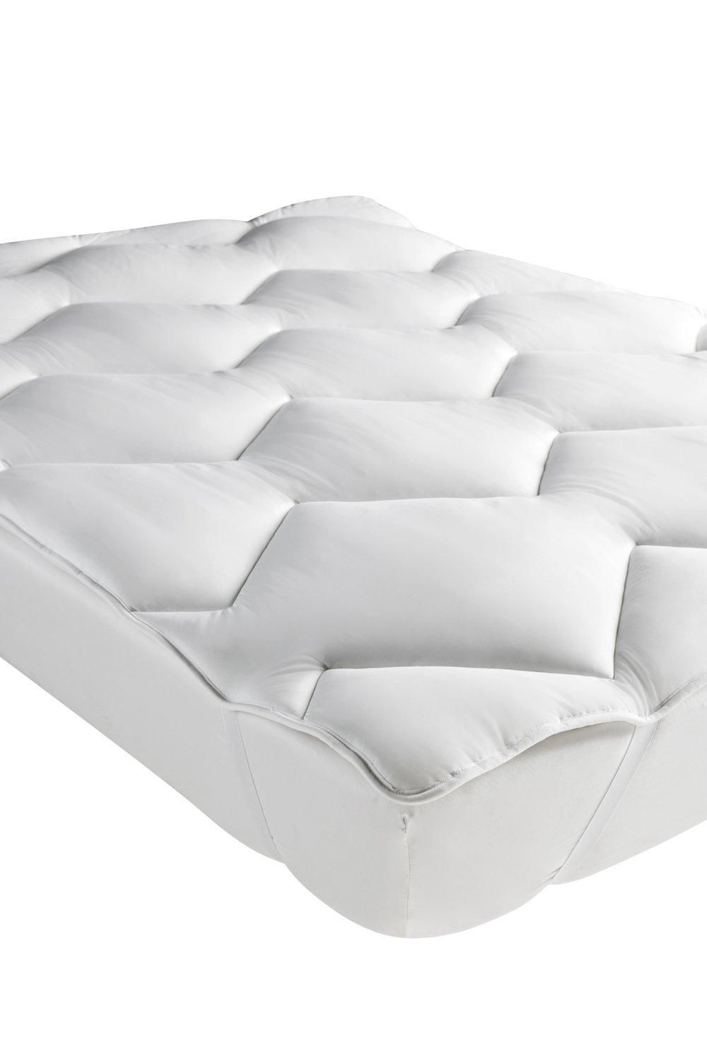 CHRISTY Luxury Quilted Mattress Topper in White