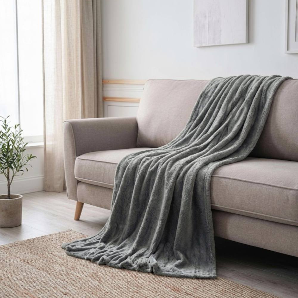 Garden Greatness Maison Ultra Soft Grey Throw