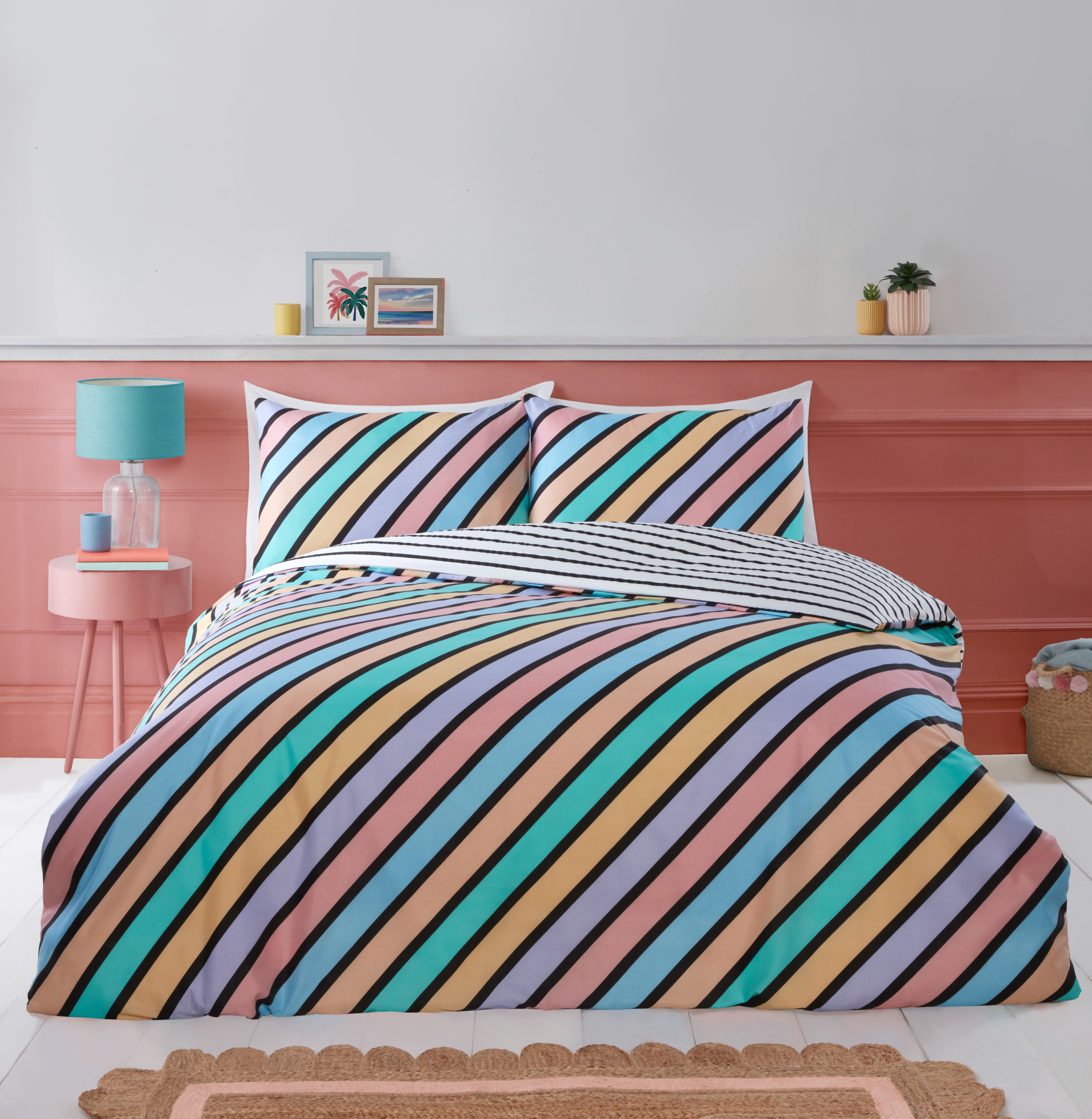 Rapport Home Oxford Stripe Microfibre Reversible Duvet Cover Set with Pillowcase in Green