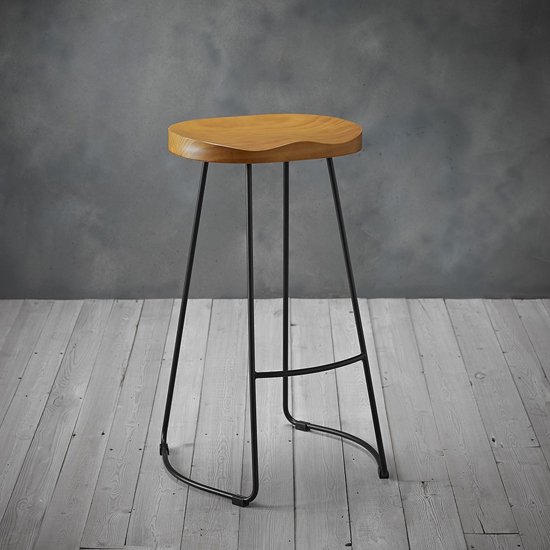 Bailey Black Metal Leg Bar Stool With Pine Wood Seat