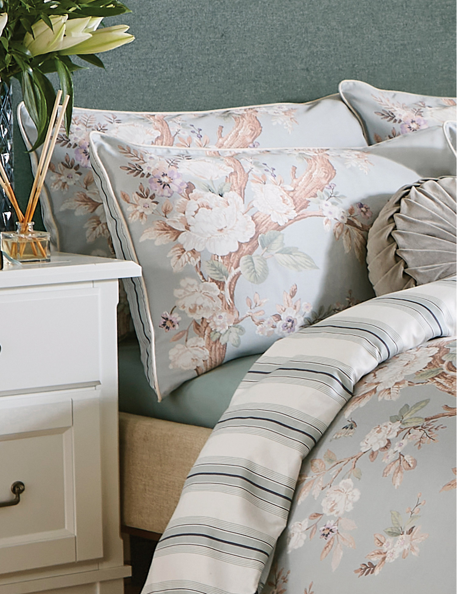 M&S Laura Ashley 2 Pack Pure Cotton Belvedere Pillowcases